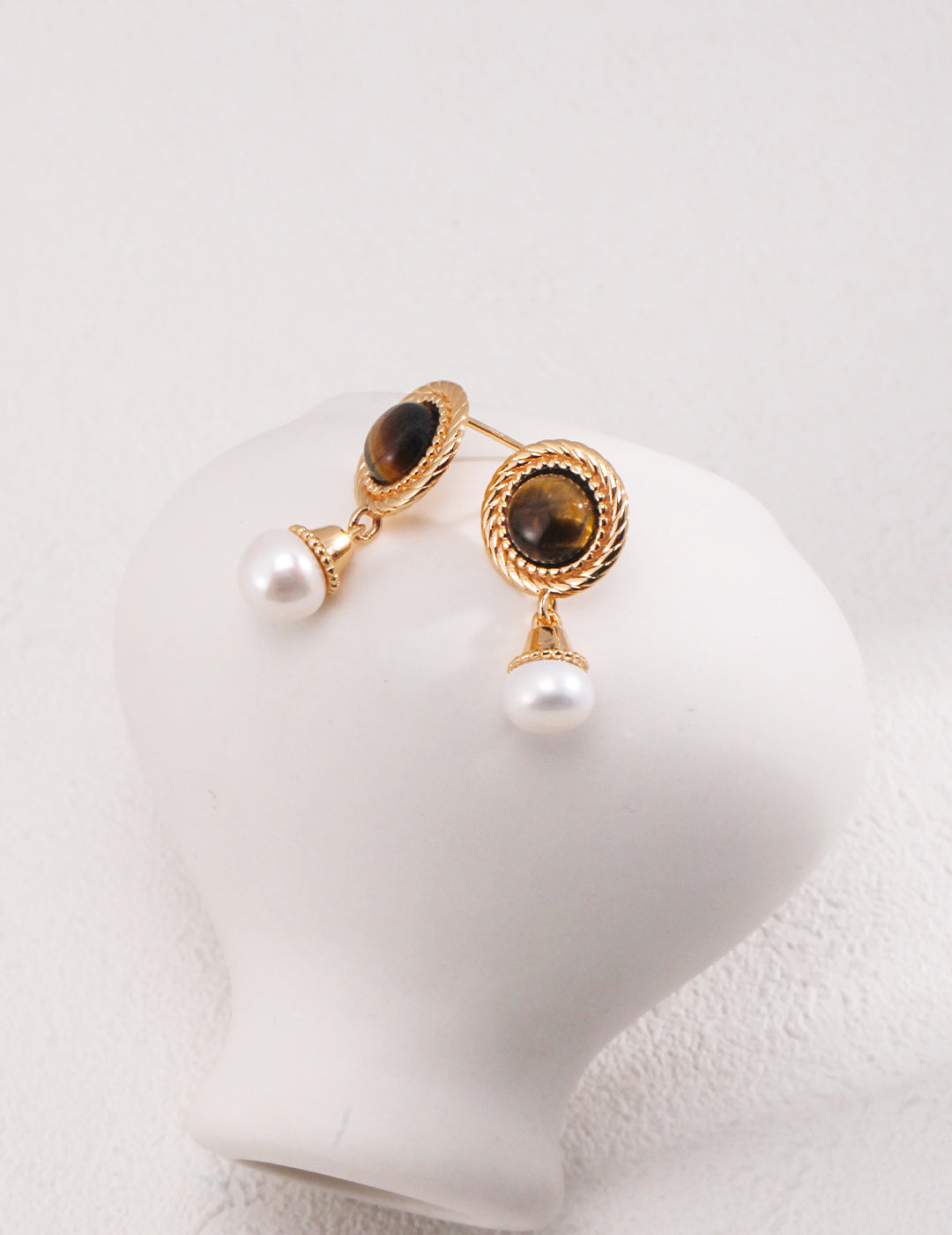 Celestial Jewelry: How to Wear Moon, Star, and Sun Pieces - Kairos Jewelry Academy