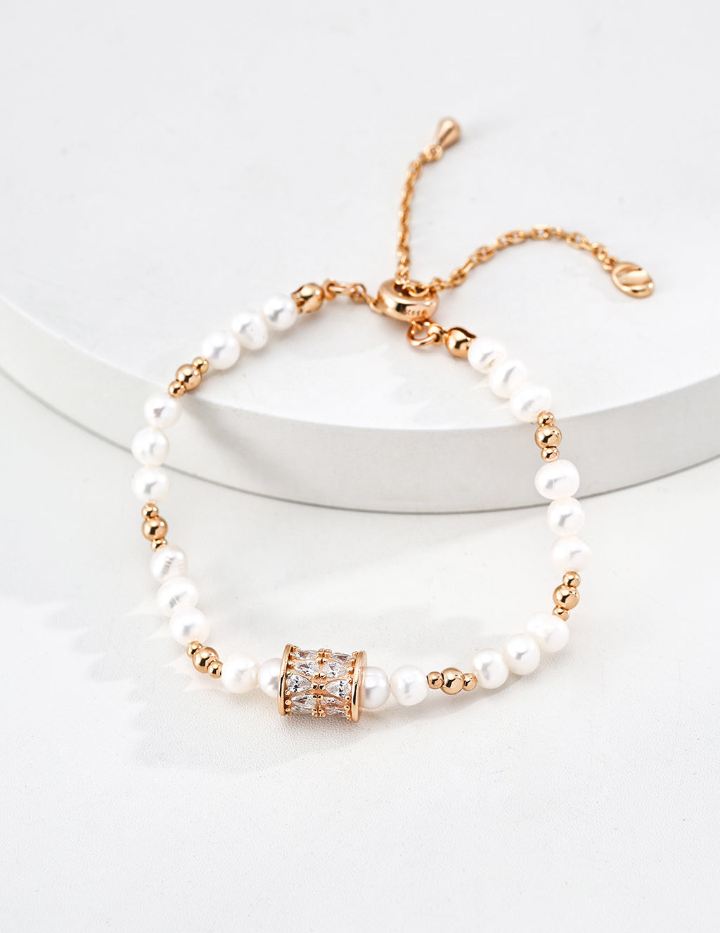 Pearl & Zirconia Bracelet