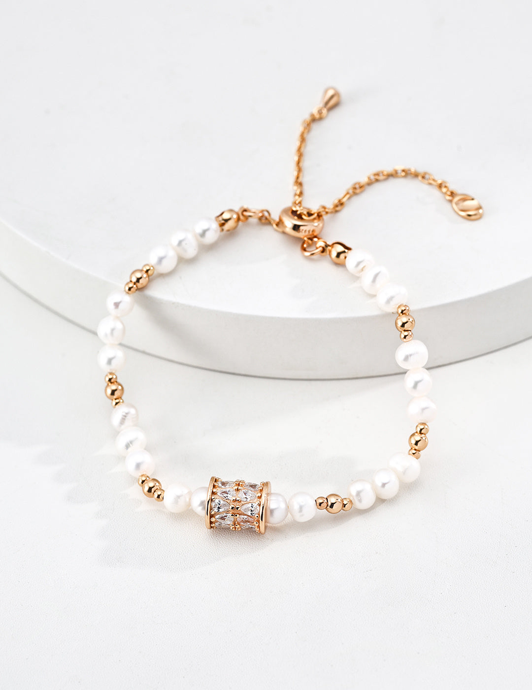 Pearl & Zirconia Bracelet