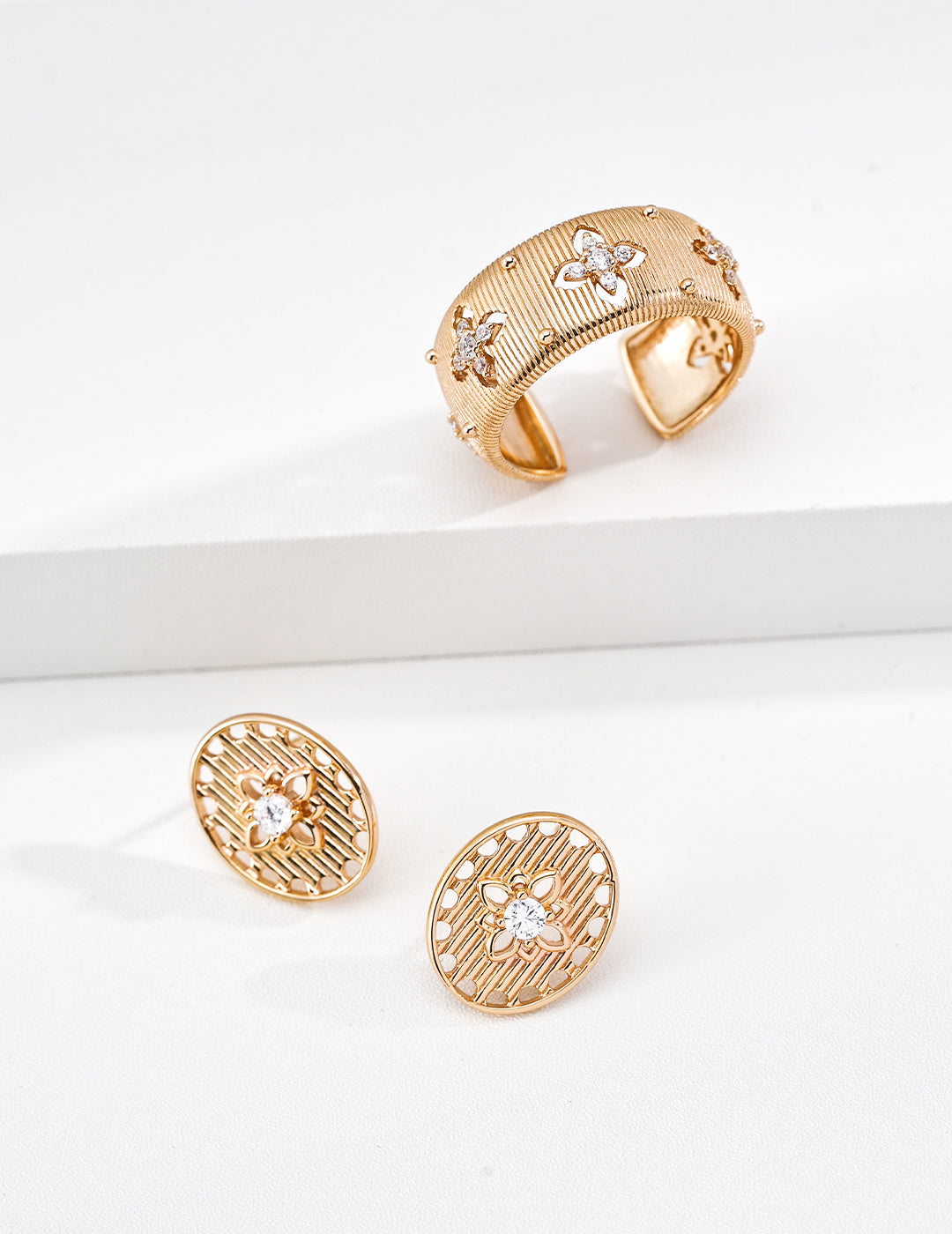 Moonlight Series Hollow Zirconia Stud Earrings - image 3