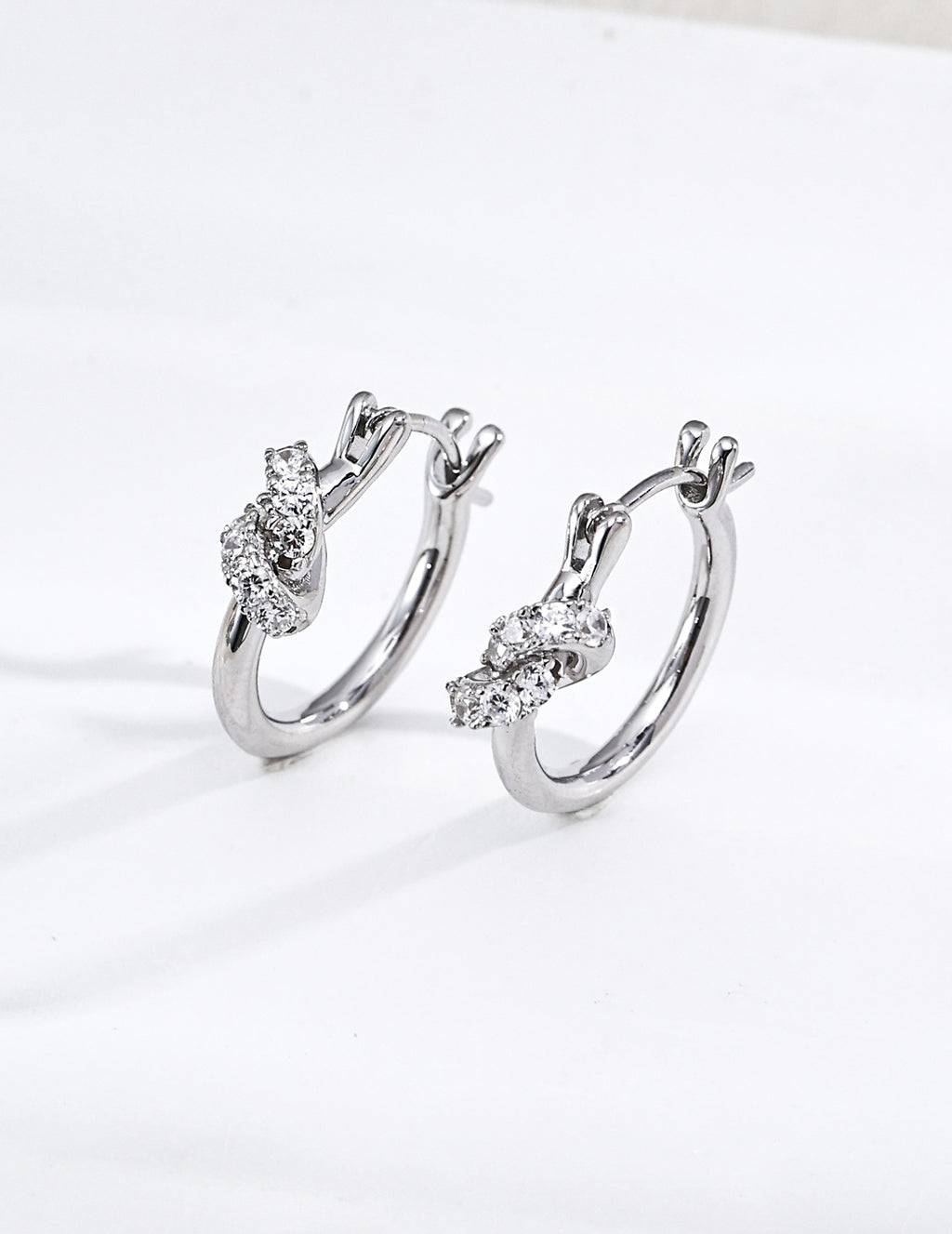 【Lucky Knot】Zirconia Earrings - image 2