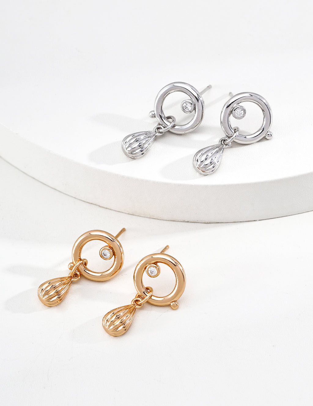 Vintage Gold Symphony Series Zirconia Stud Earrings - image 4