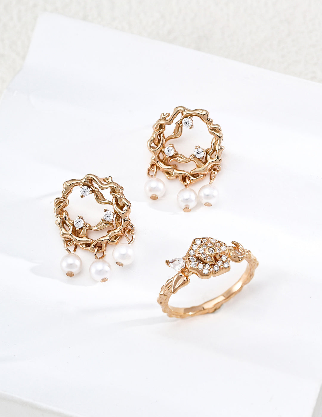 Vintage Gold Branch Series Pearl Stud Earrings - image 2