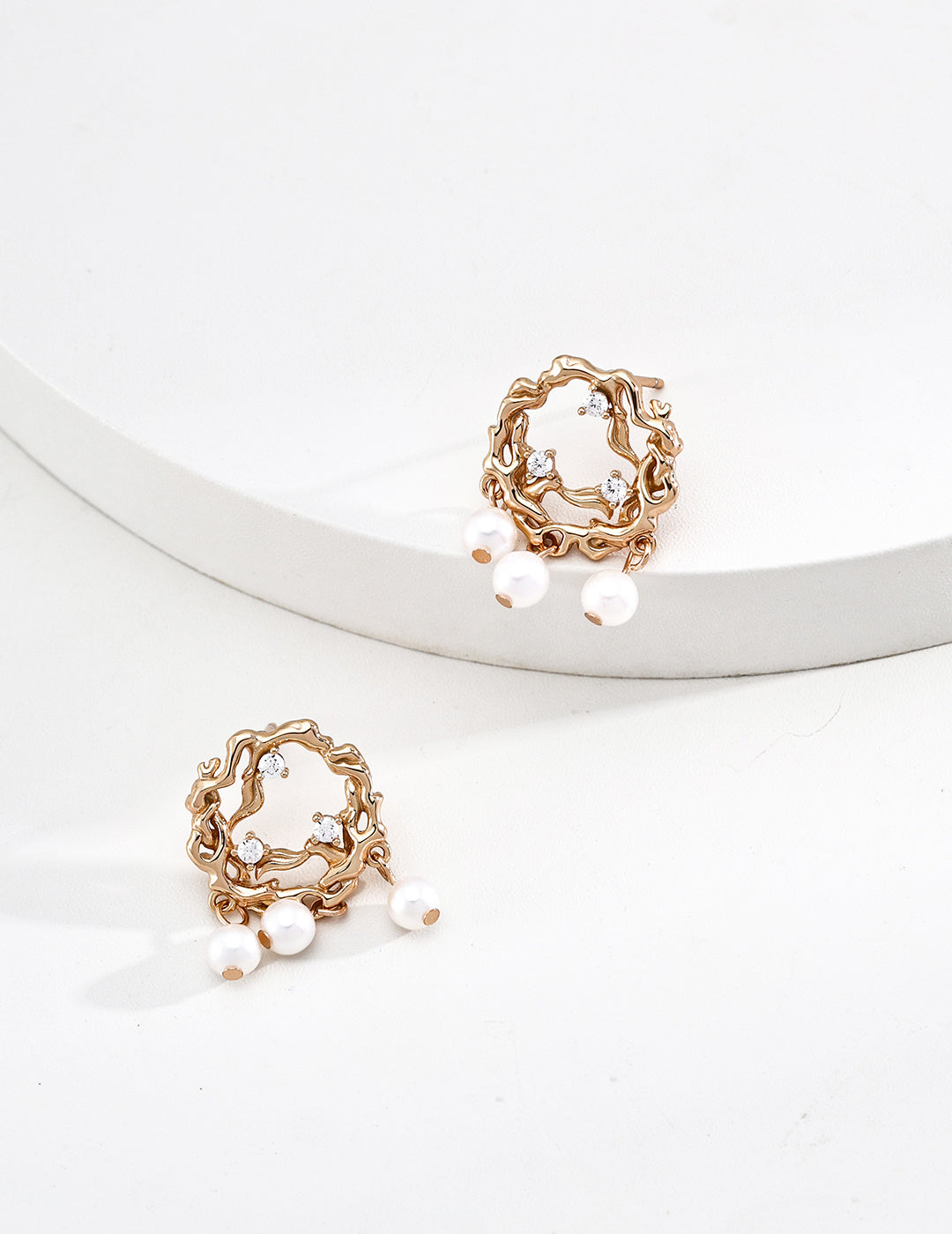 Vintage Gold Branch Series Pearl Stud Earrings - image 3