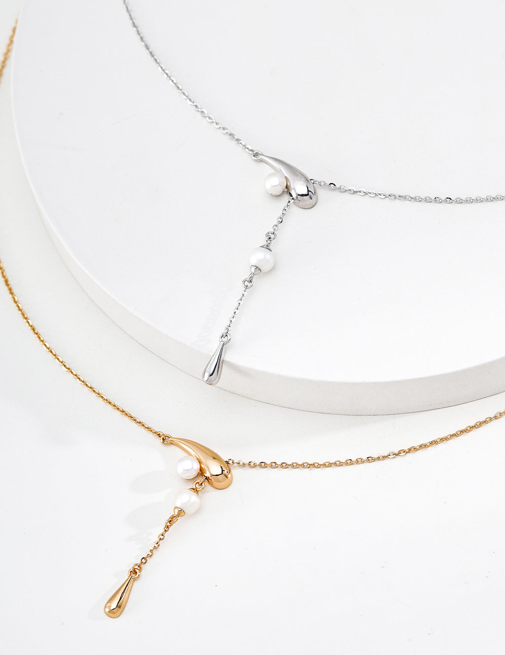 Shooting Star Wish Pearl Necklace - image 3