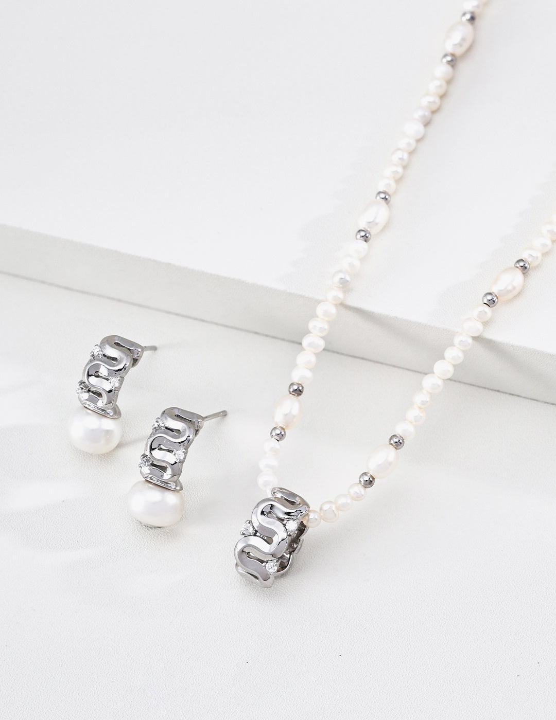 Galaxy Pearl & Zirconia Earrings image 5
