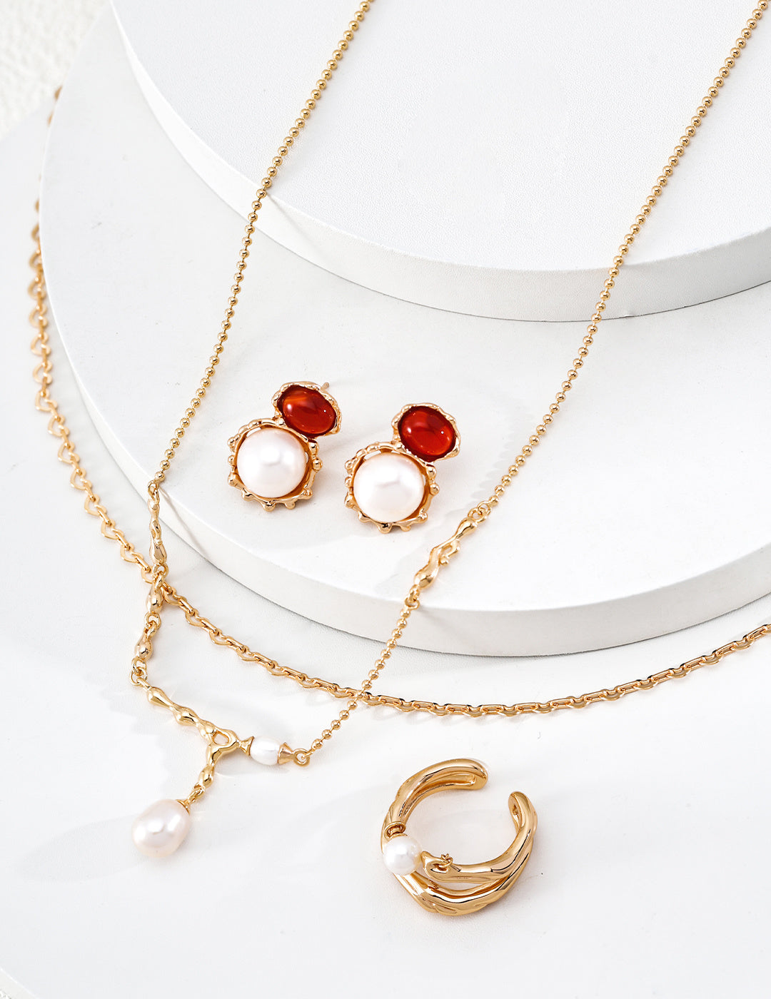 Molten Light Pearl Necklace image 2