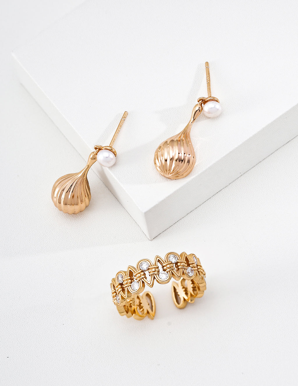 Gilded Teardrop Pearl Earrings image 3