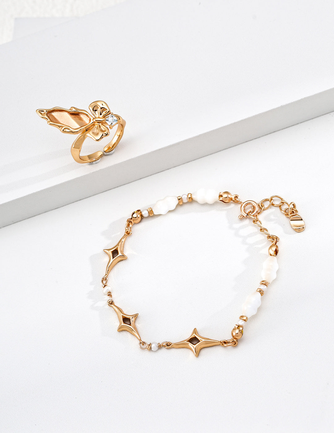 Mother-of-Pearl & Pearl Bracelet image 5