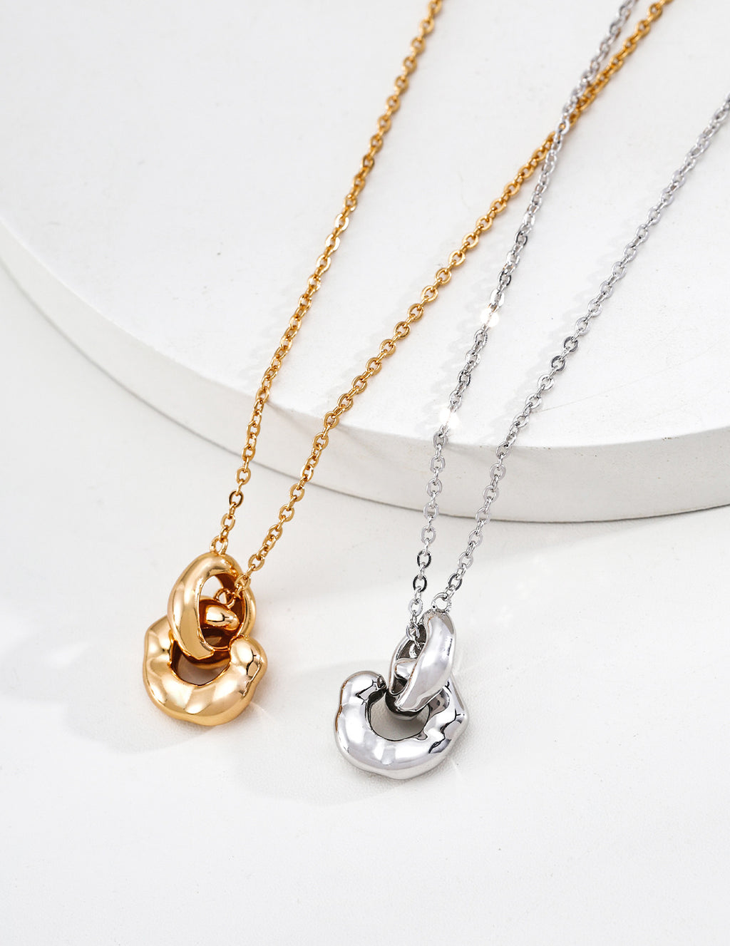 Embrace Link Necklace image 3