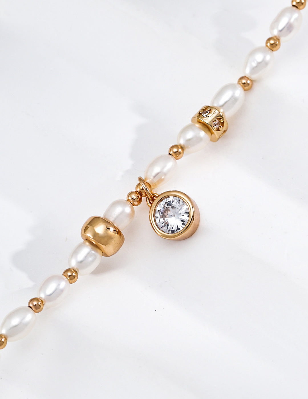 Modern Pearl & Zirconia Bracelet image 5