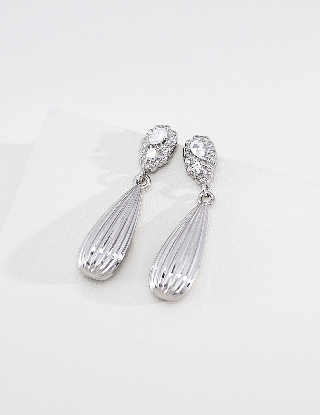 Vintage Zirconia Drop Earrings image 2