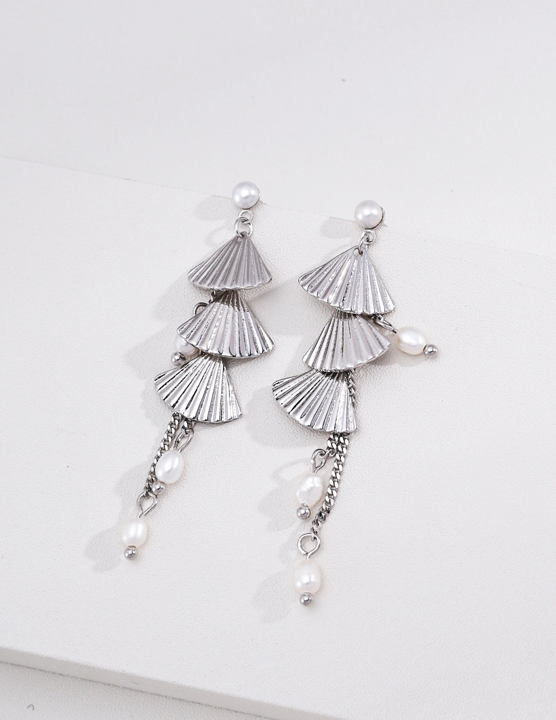 Folding Fan Pearl Drop Earrings image 2