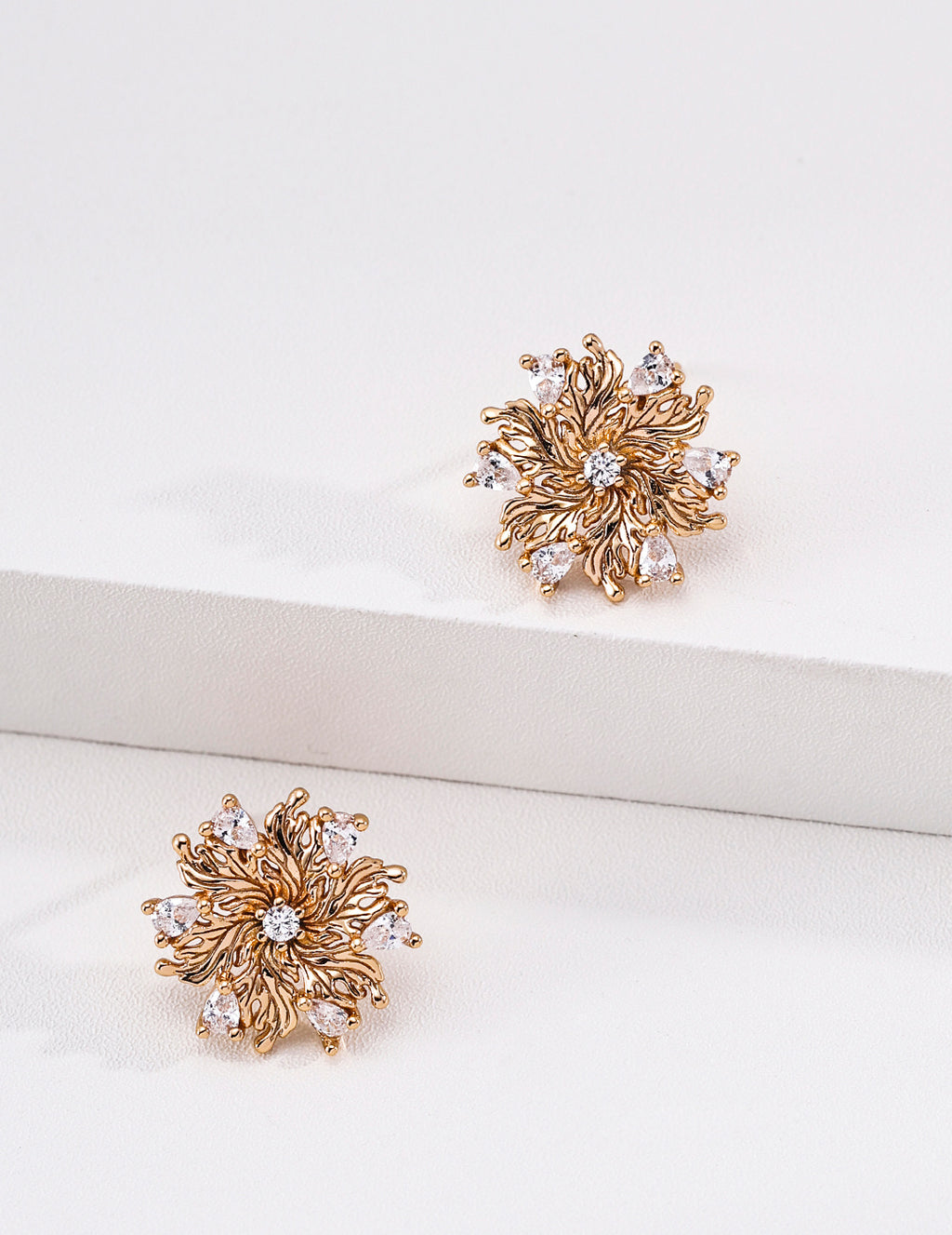 Six-Petal Lily Zirconia Earrings image 2