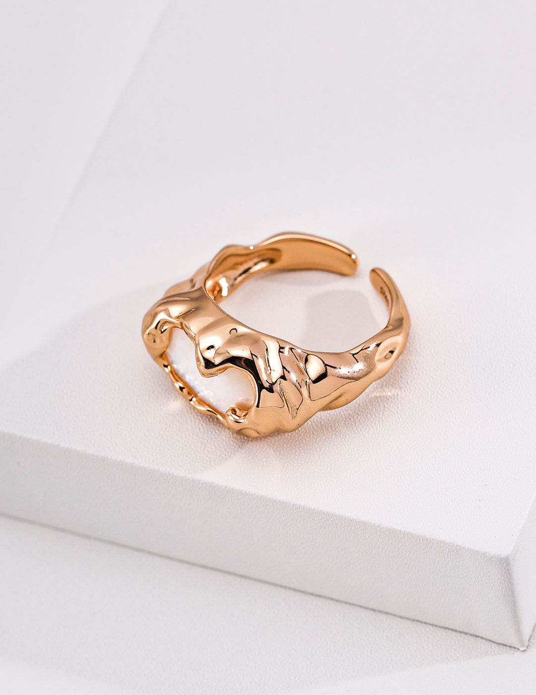 Molten Light Mother-of-Pearl Ring image 3