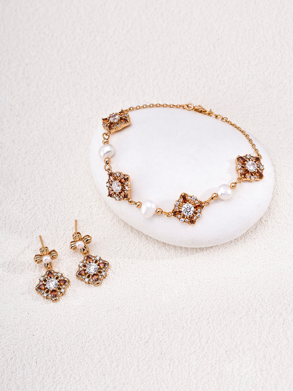 Auspicious Blossom Pearl Bracelet image 6