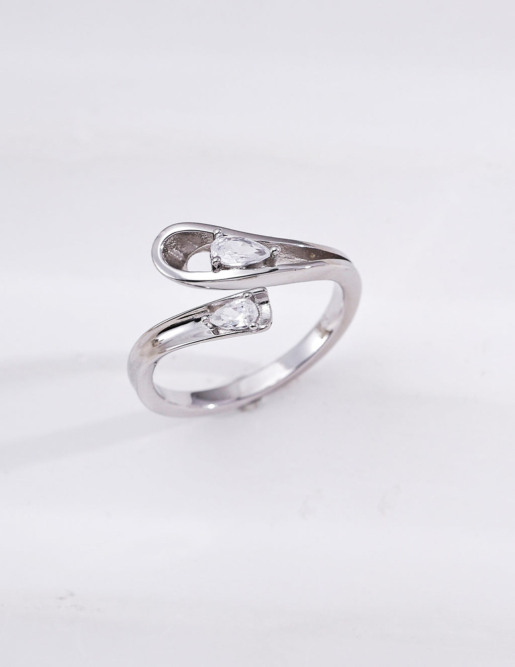 Sculptural Bypass Zirconia Ring image 2