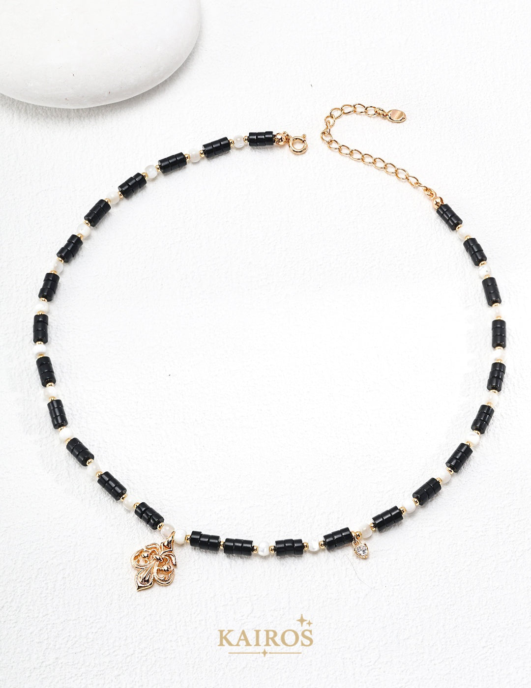 Kairos logo-only cover - Vintage Sparkle Black Agate Pendant Necklace