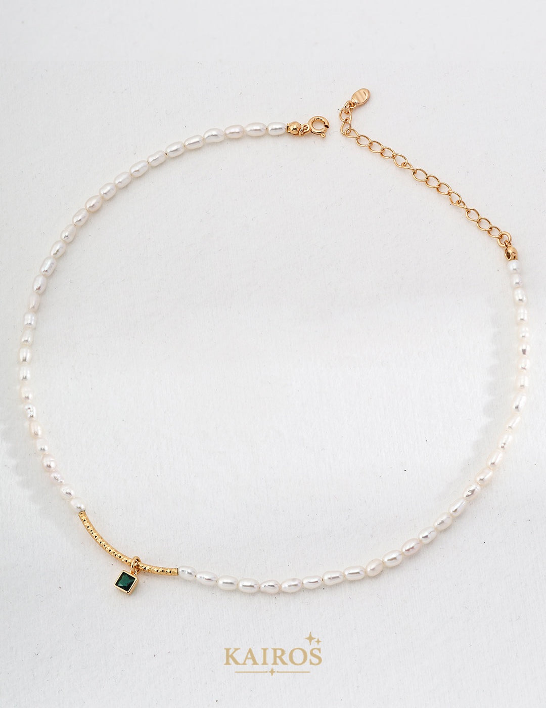 Kairos logo-only cover - Vintage Sparkle Pearl Radiance Necklace