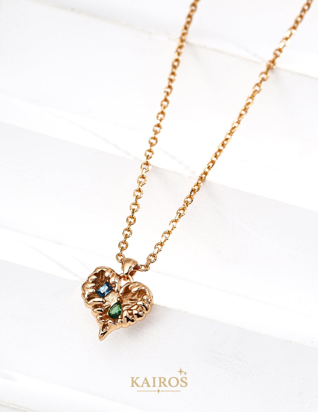 Kairos logo-only cover - Heart Echo Sparkle Light Necklace