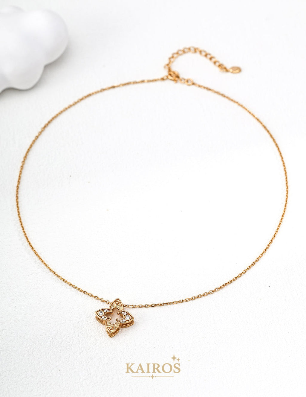 Kairos logo-only cover - Clover Fortune Lumiere Pendant Necklace