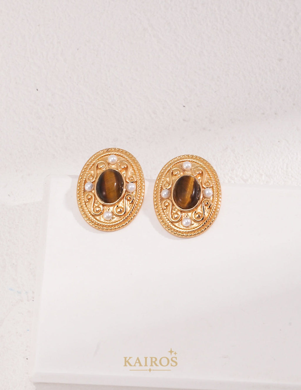 Kairos logo-only cover - Palace Muse Shell Pearl Earrings