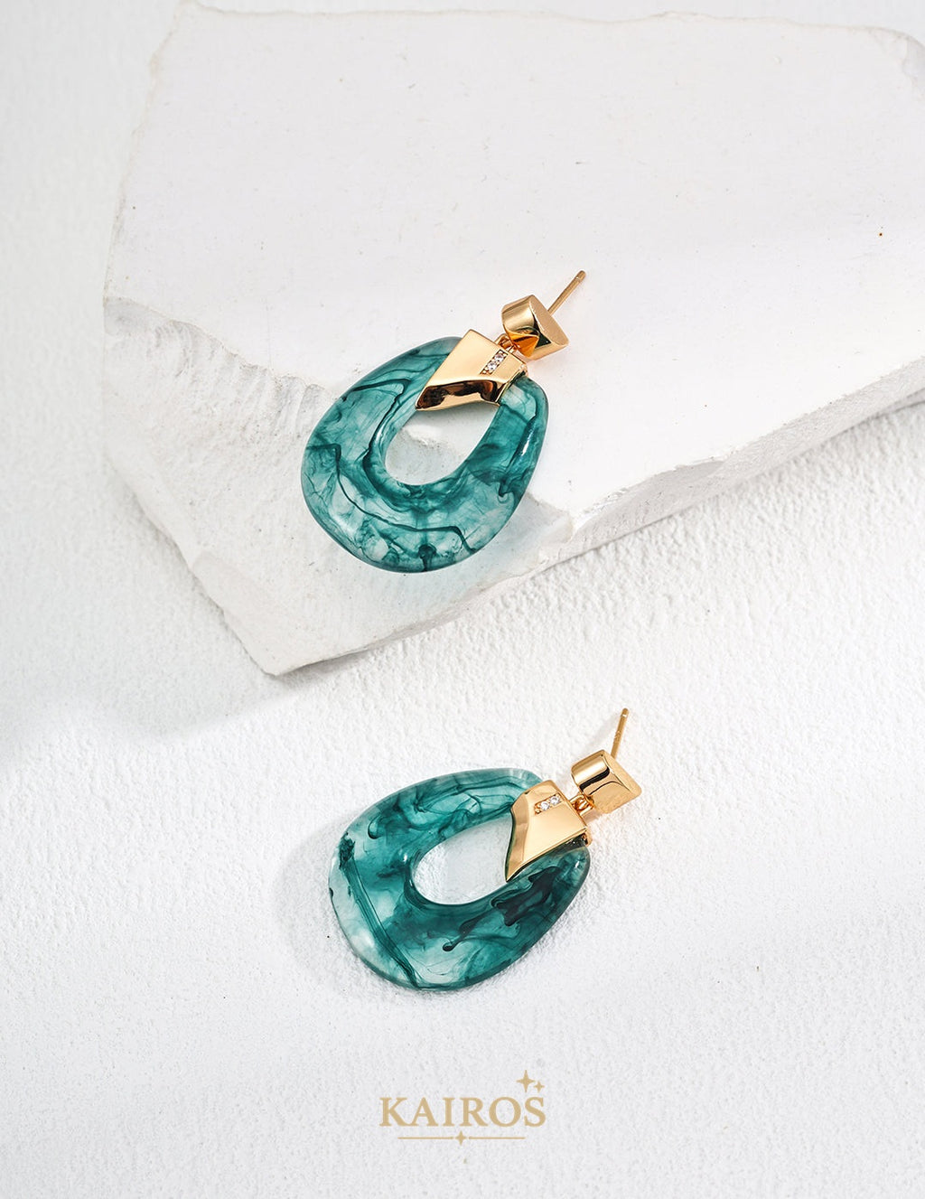 Kairos logo-only cover - Vintage Lumiere Agate Earrings