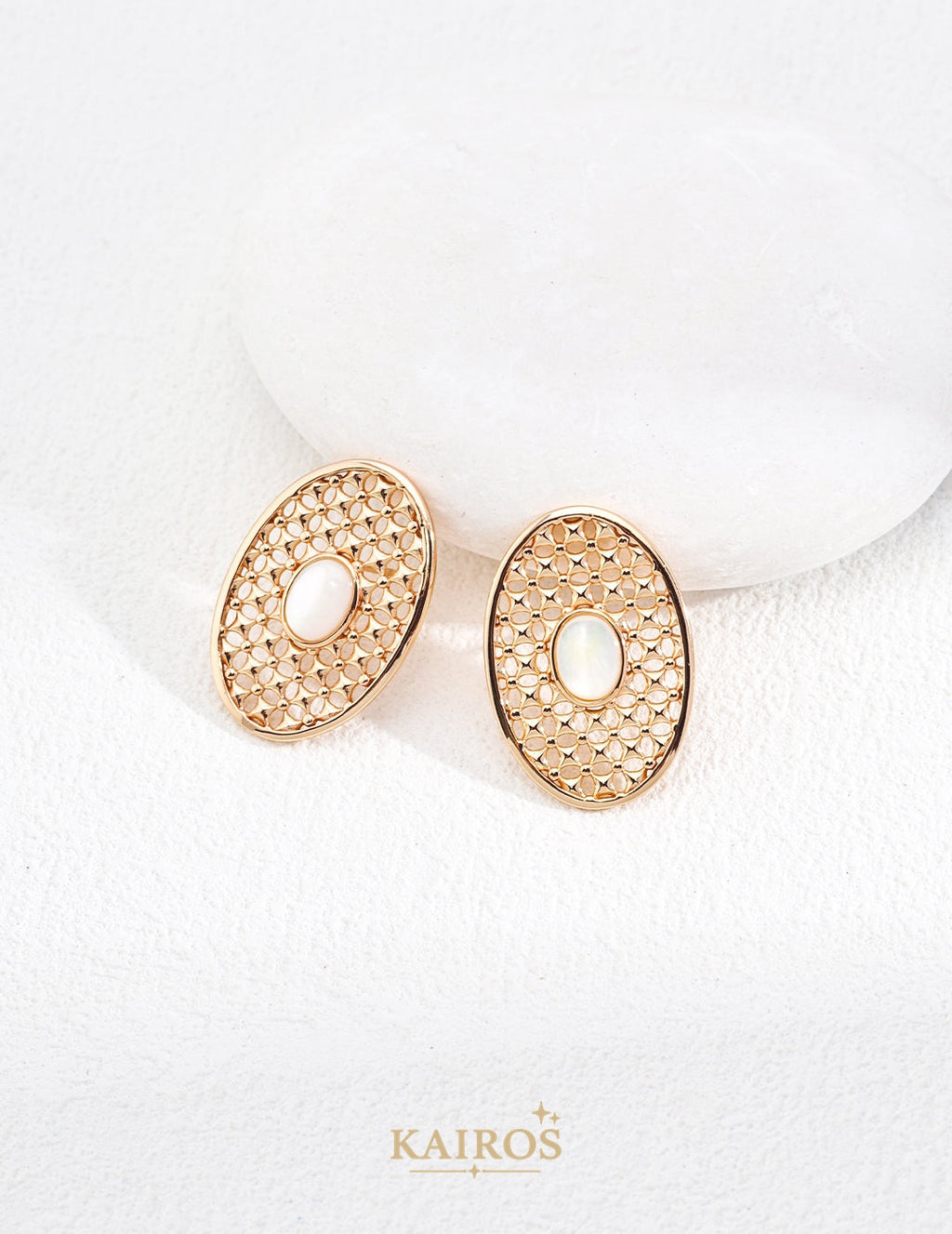 Kairos logo-only cover - Pearl Light Mother-of-Pearl Grace Earrings