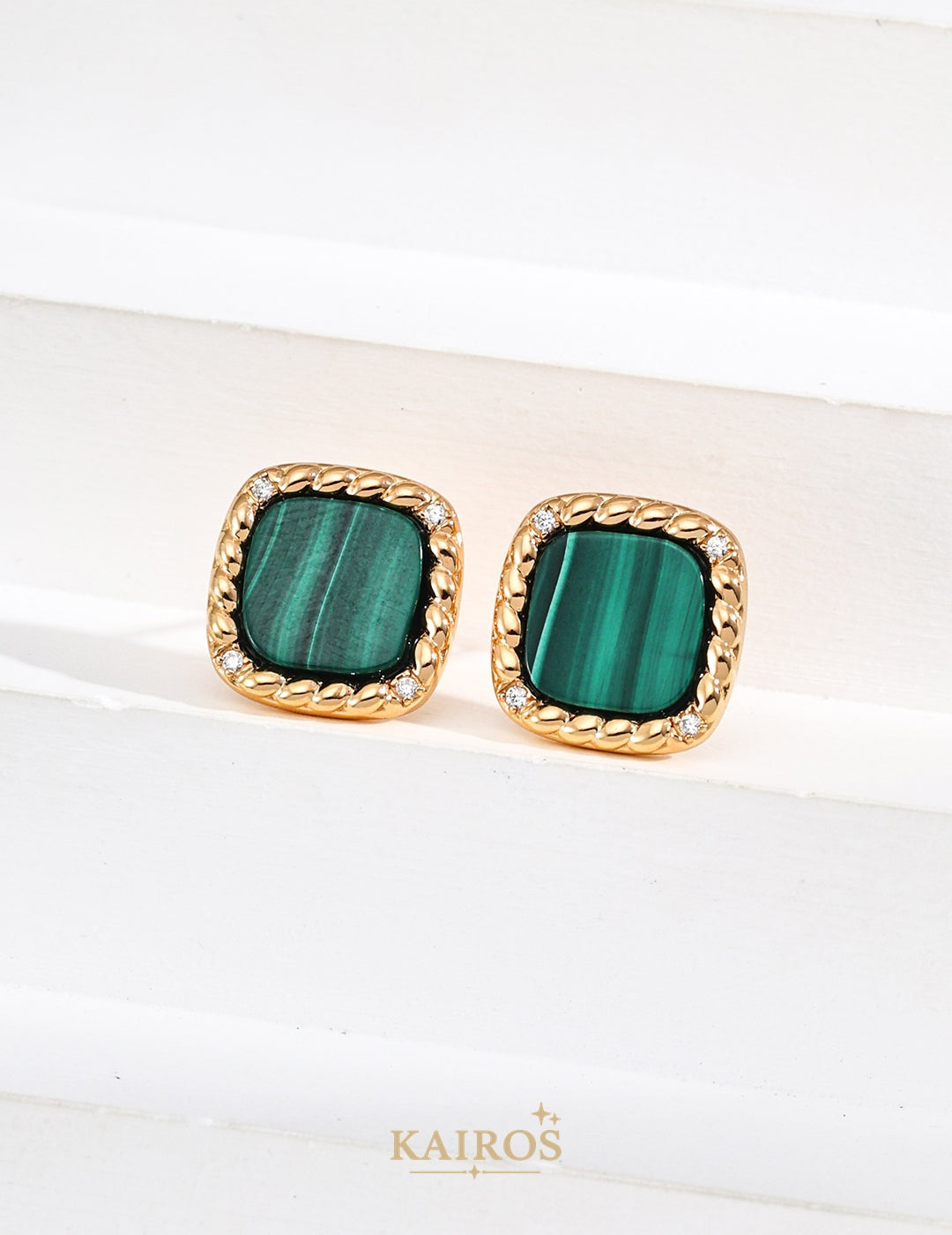 Kairos logo-only cover - Vintage Lumiere Malachite Earrings