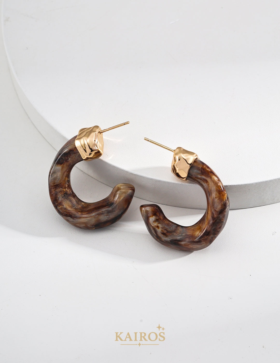 Kairos logo-only cover - Arc Flow Agate Stud Earrings
