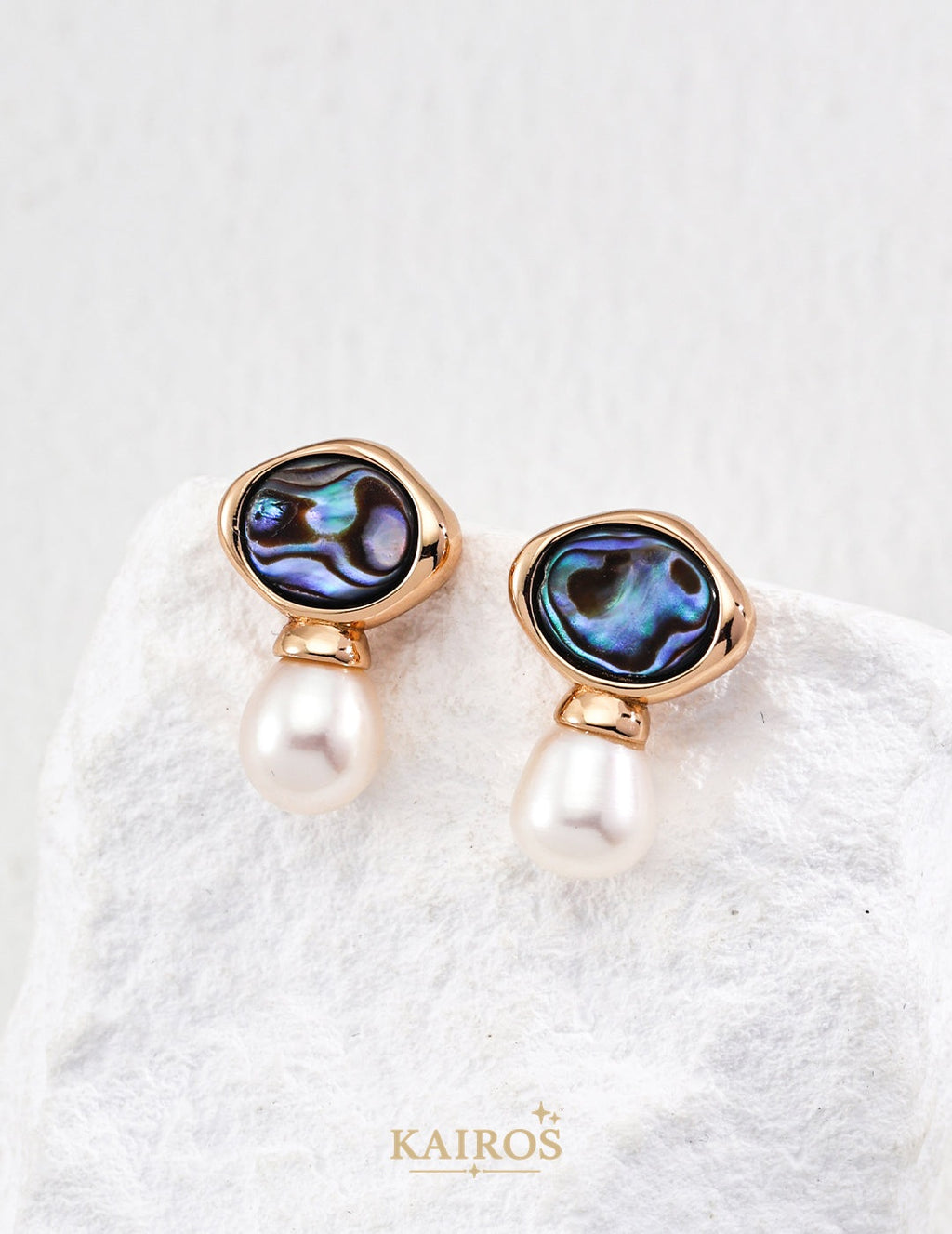 Kairos logo-only cover - Ocean Wave Pearl Stud Earrings