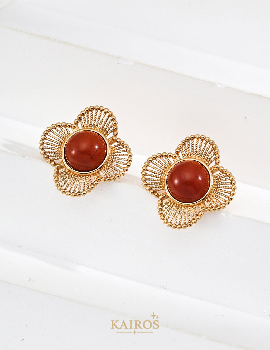 Kairos logo-only cover - Clover Fortune Red Agate Stud Earrings