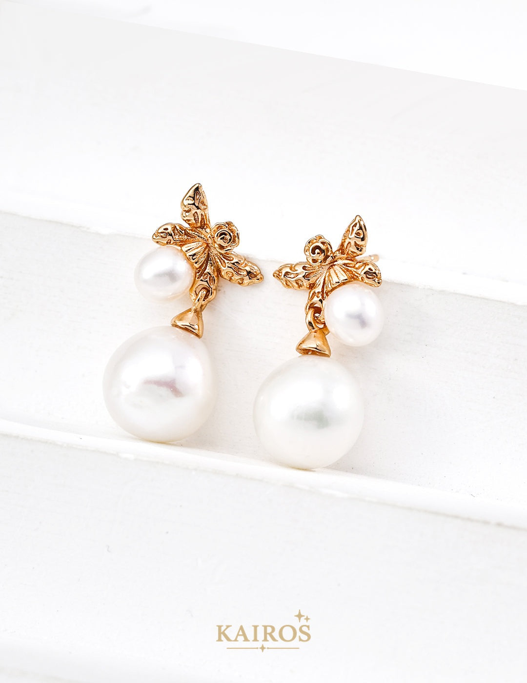 Kairos logo-only cover - Pearl Glow Serenity Earrings