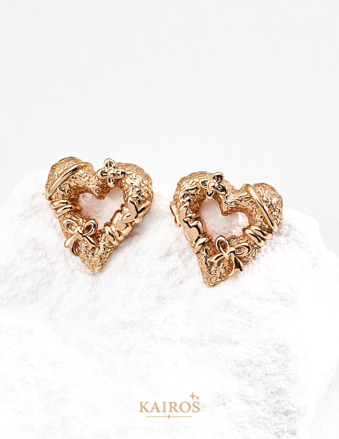 Kairos logo-only cover - Heart Echo Earrings