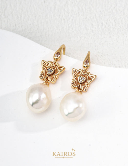 Kairos logo-only cover - Butterfly Whisper Pearl Earrings
