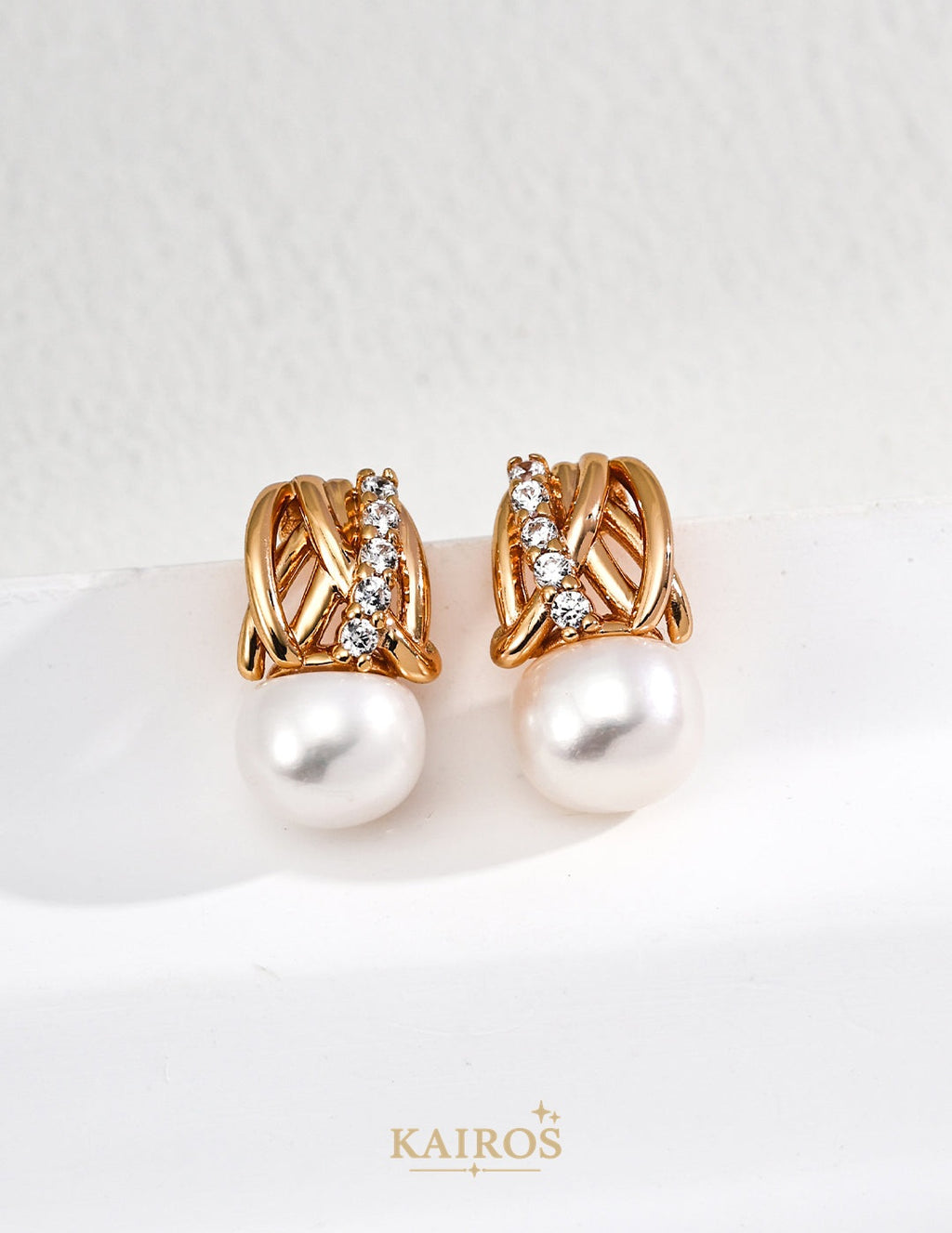 Kairos logo-only cover - Celestial Star Pearl Light Earrings