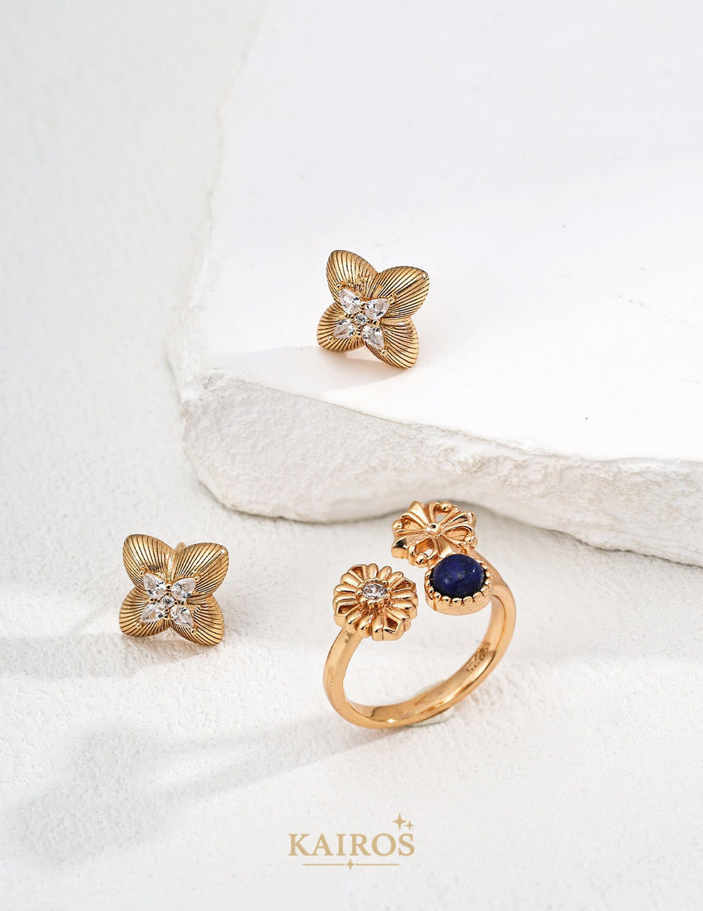 Kairos logo-only cover - Clover Fortune Lumiere Earrings