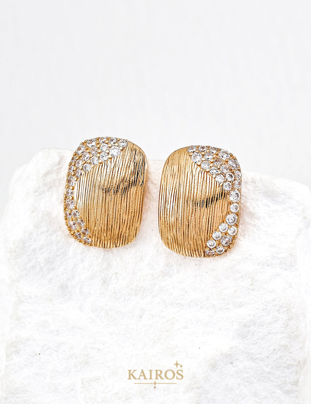 Kairos logo-only cover - Square Halo Sparkle Light Earrings