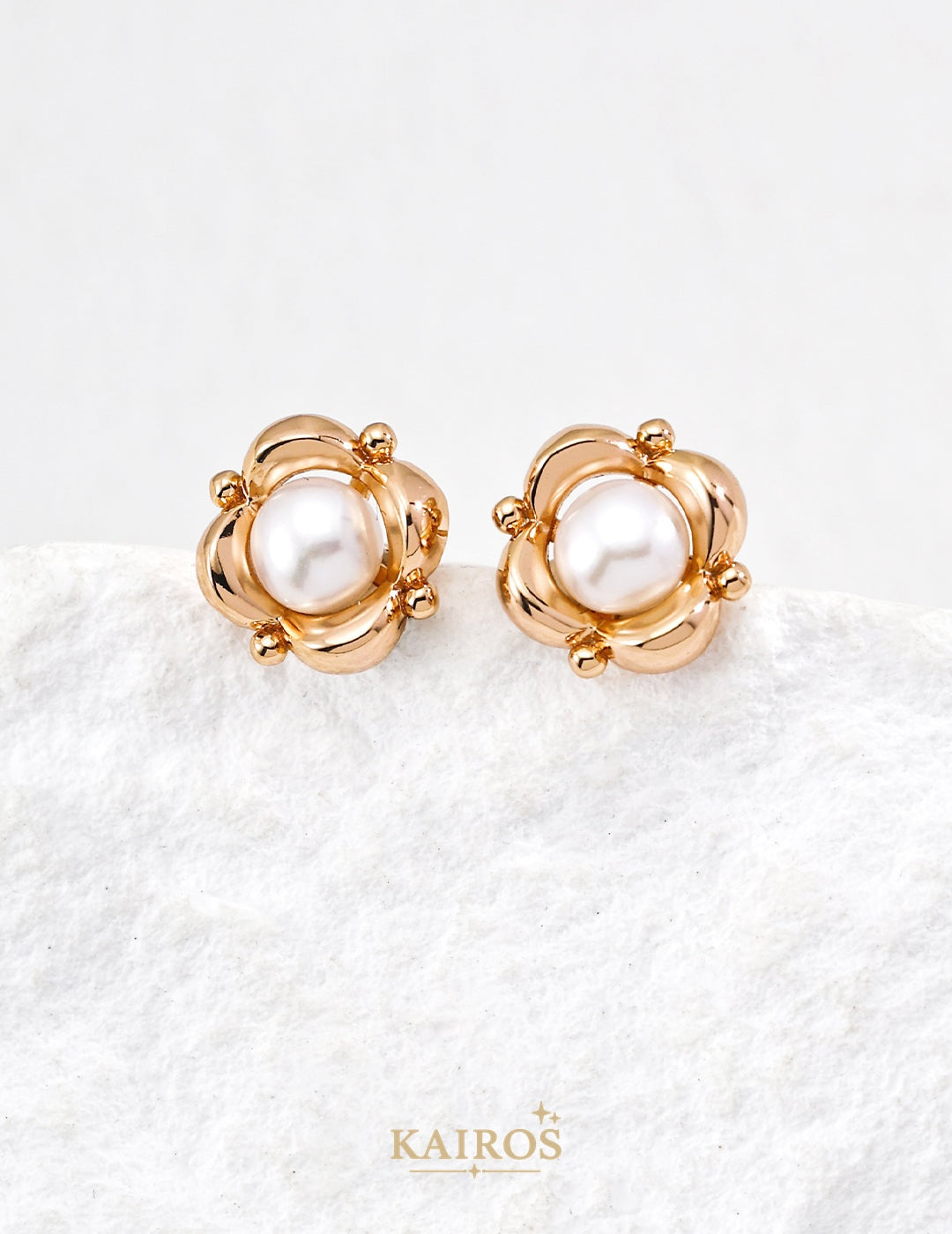 Kairos logo-only cover - Pearl Glow Earrings