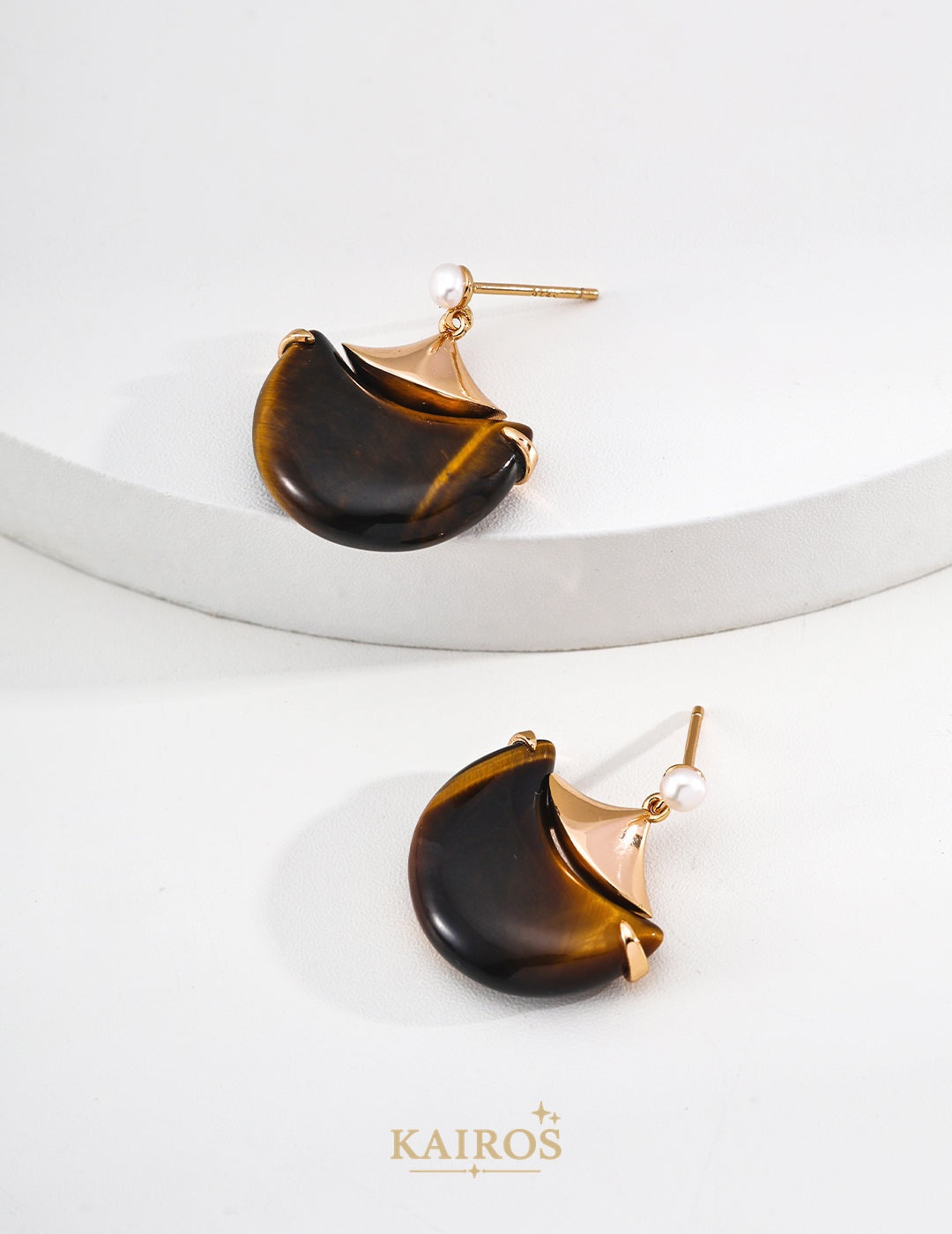 Kairos logo-only cover - Golden Fortune Pouch Pearl Earrings