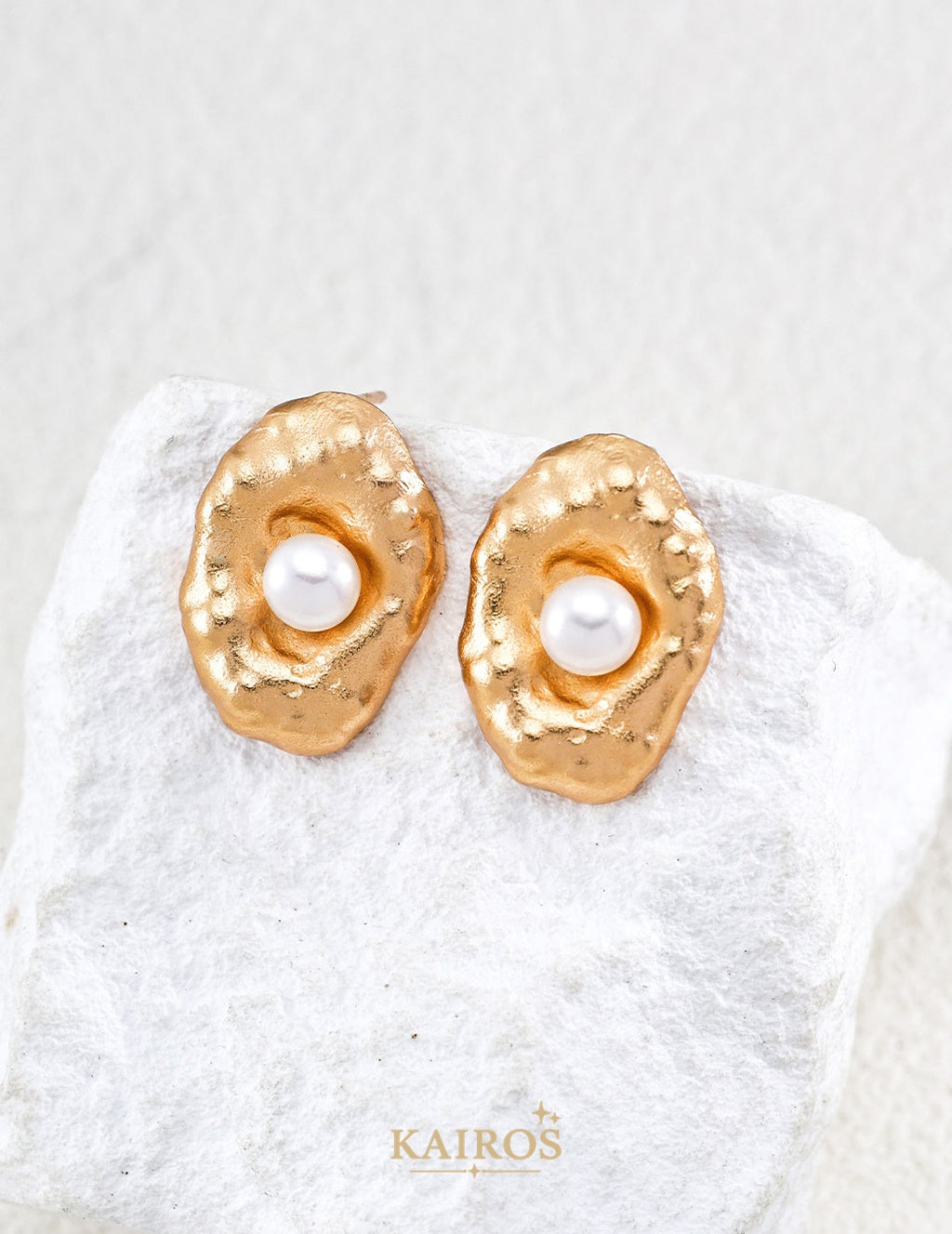 Kairos logo-only cover - Hand-Forged Pearl Stud Earrings