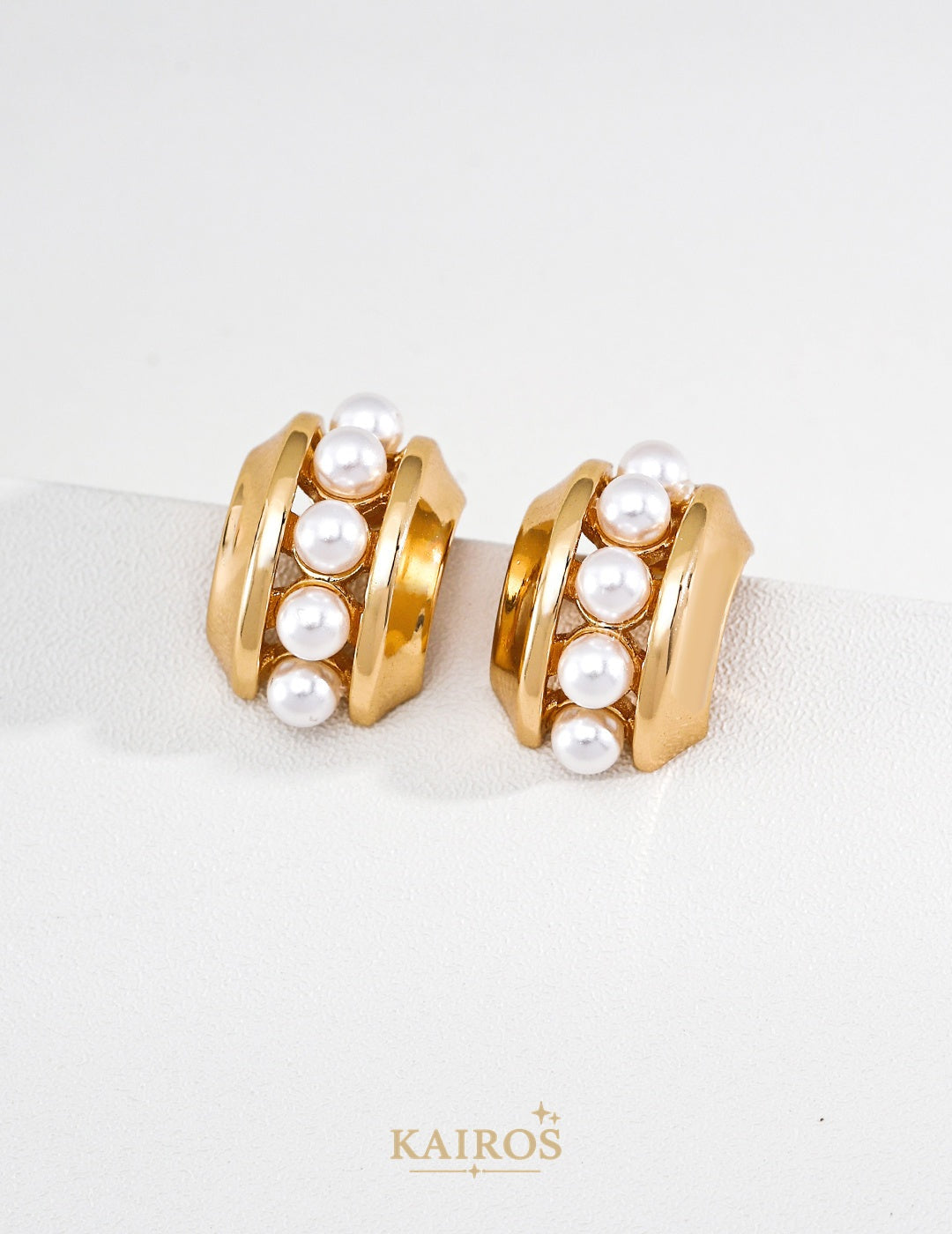 Kairos logo-only cover - Pearl Glow Shell Pearl Earrings