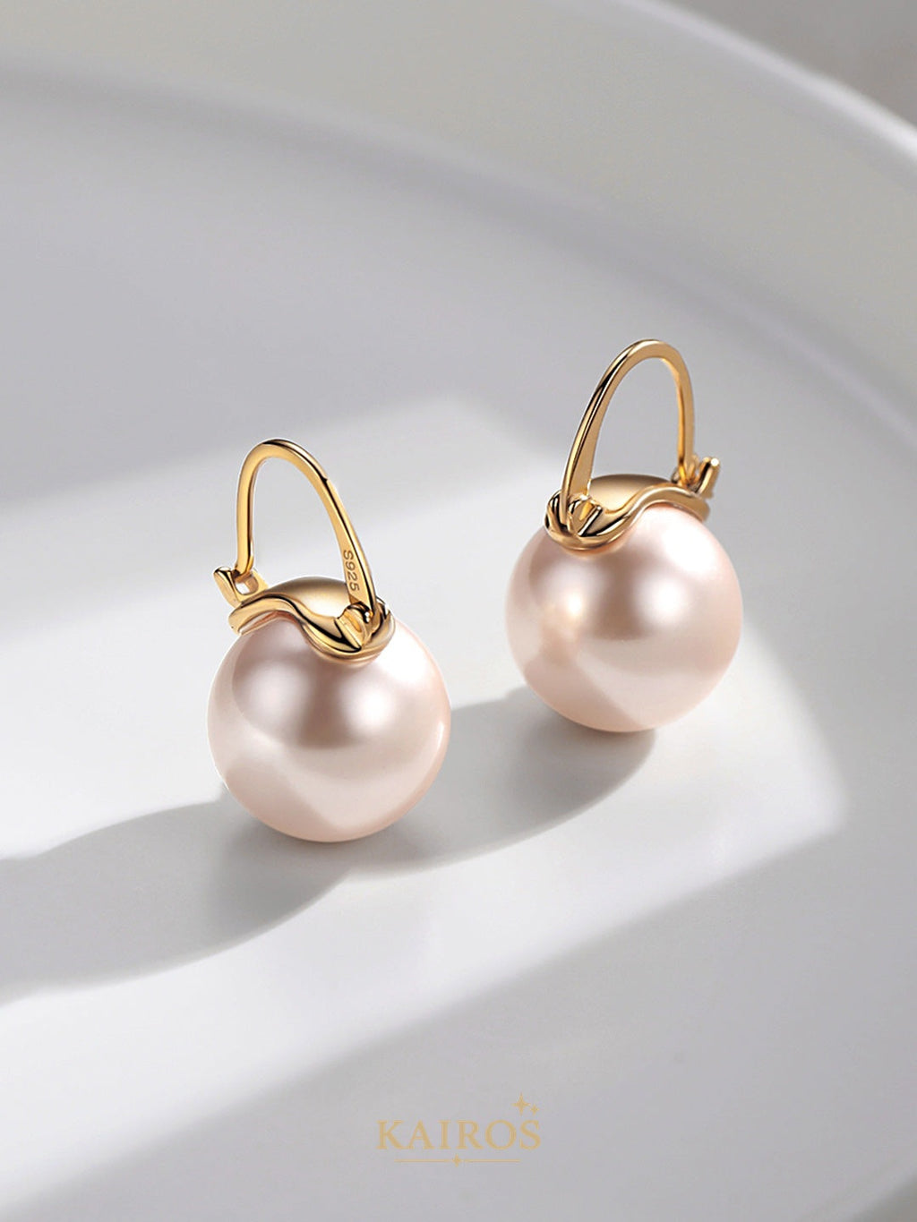 Kairos logo-only cover - Pearl Glow Shell Pearl Bloom Earrings