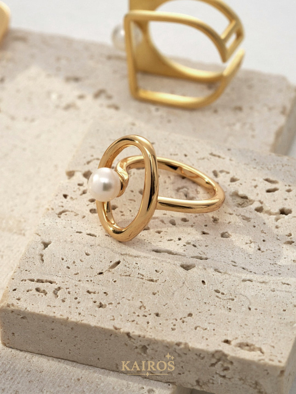 Kairos logo-only cover - Arc Pearl Ring