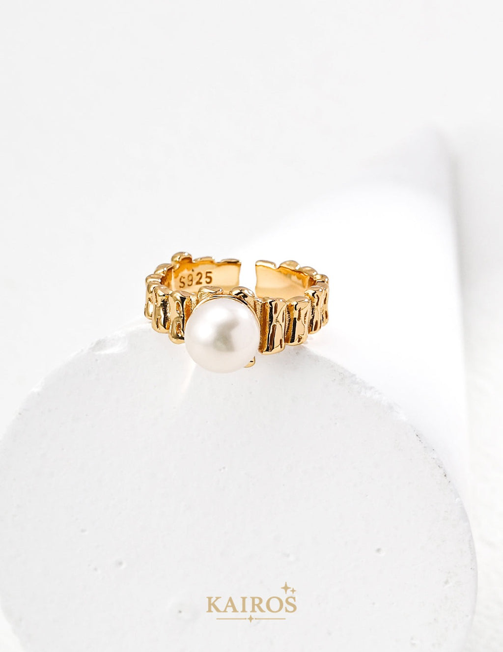 Kairos logo-only cover - Pearl Light Grace Ring