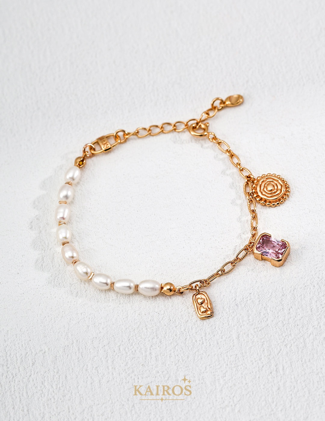 Kairos logo-only cover - Vintage Sparkle Pearl Bracelet