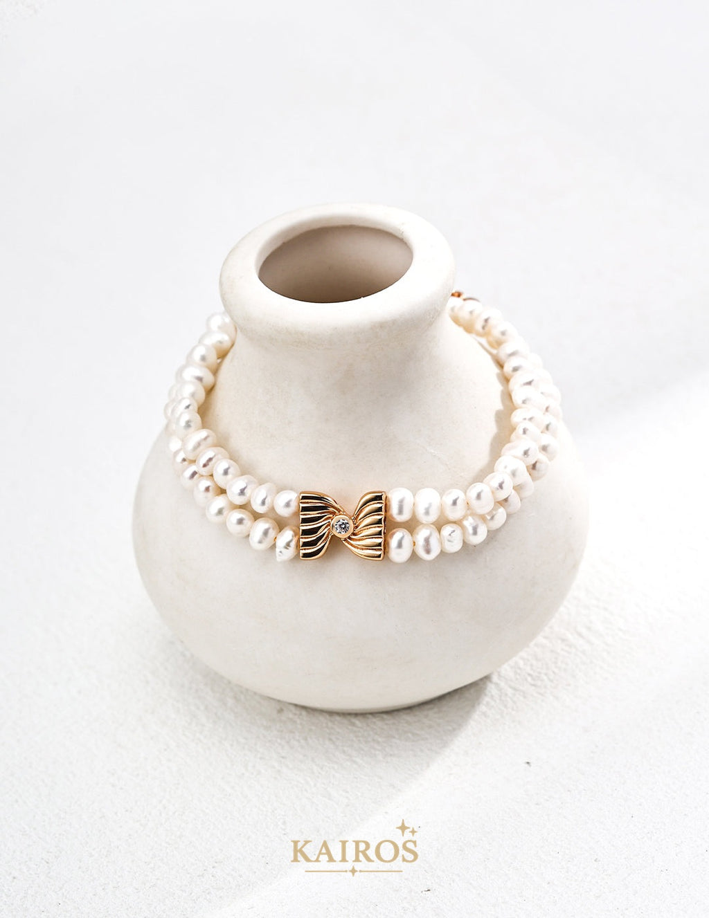 Kairos logo-only cover - Vintage Lumiere Pearl Bracelet