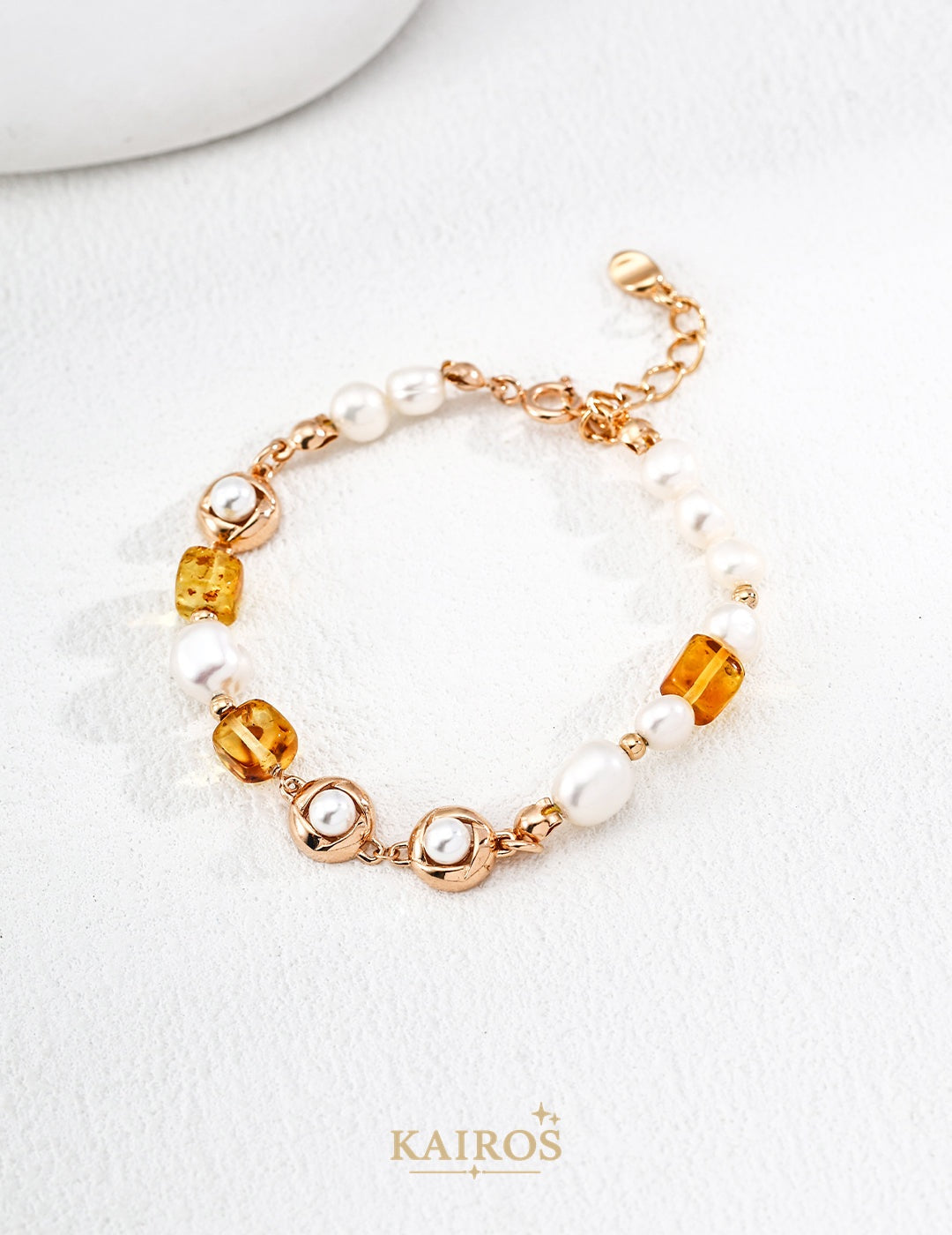 Kairos logo-only cover - Pearl Glow Shell Pearl Bracelet