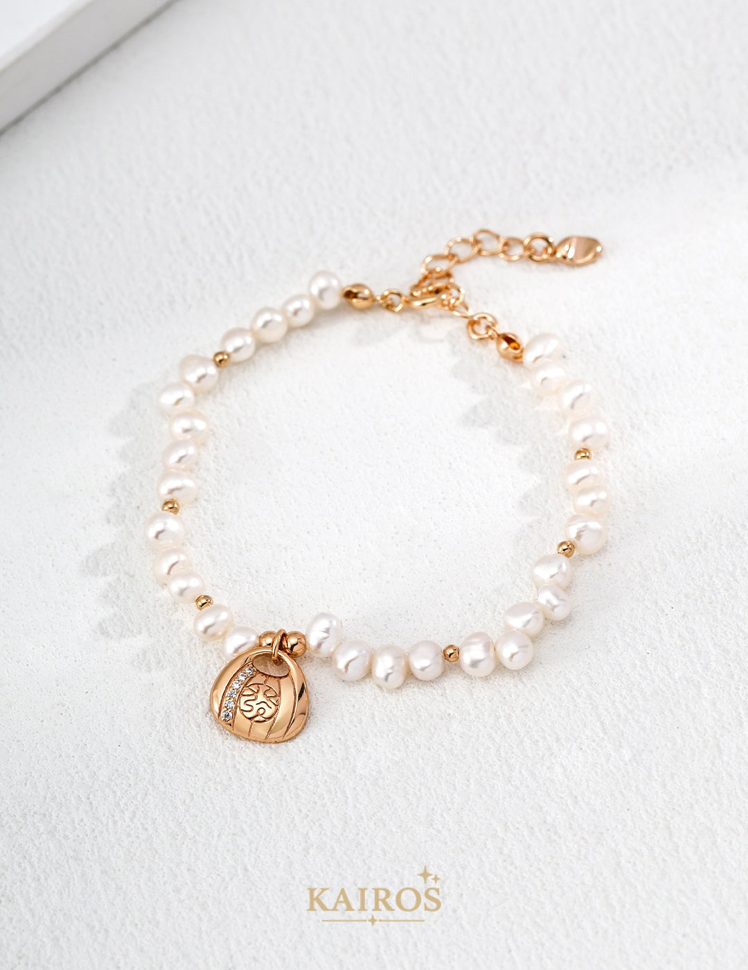 Kairos logo-only cover - Square Halo Pearl Light Bracelet