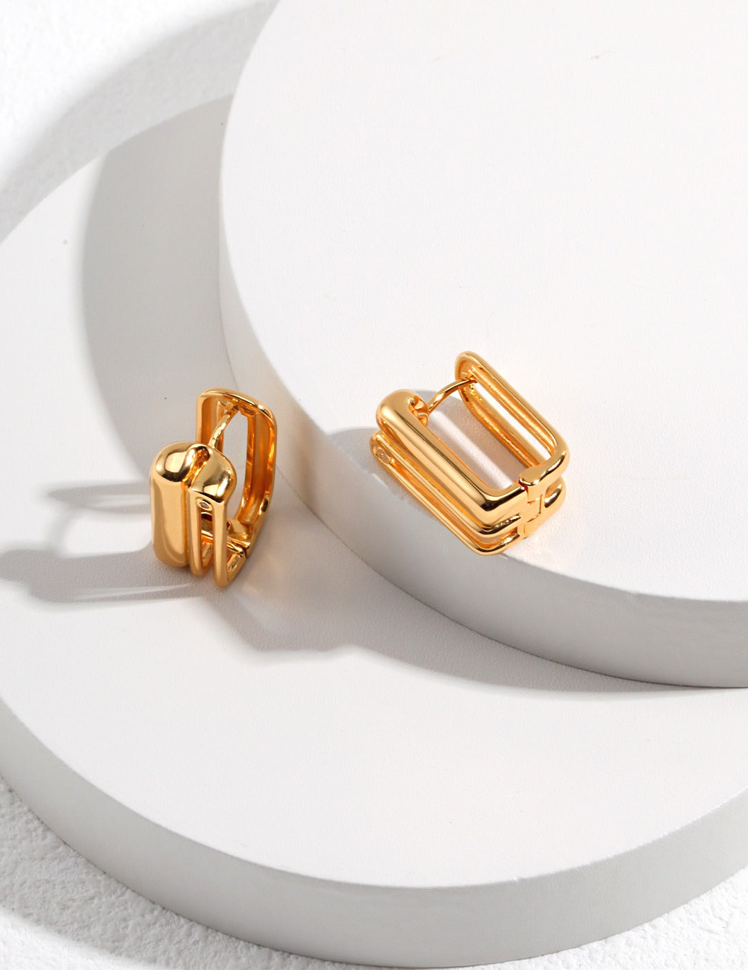 Zirconia Earrings image 1